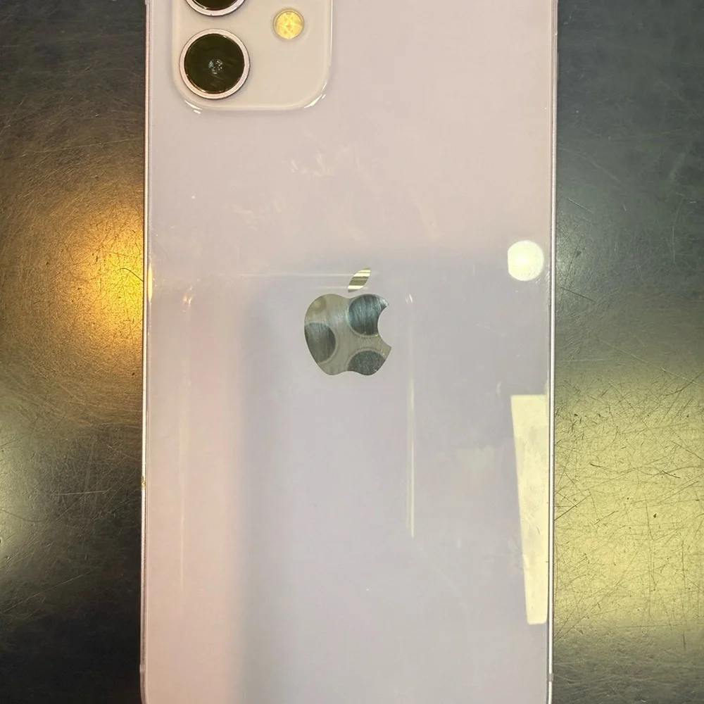 Apple iPhone 12 purple